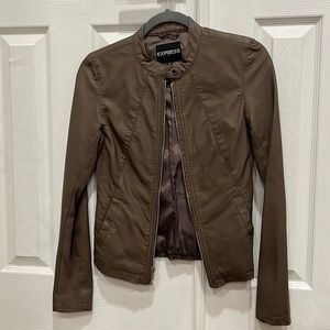 Size: XS Brand: Express